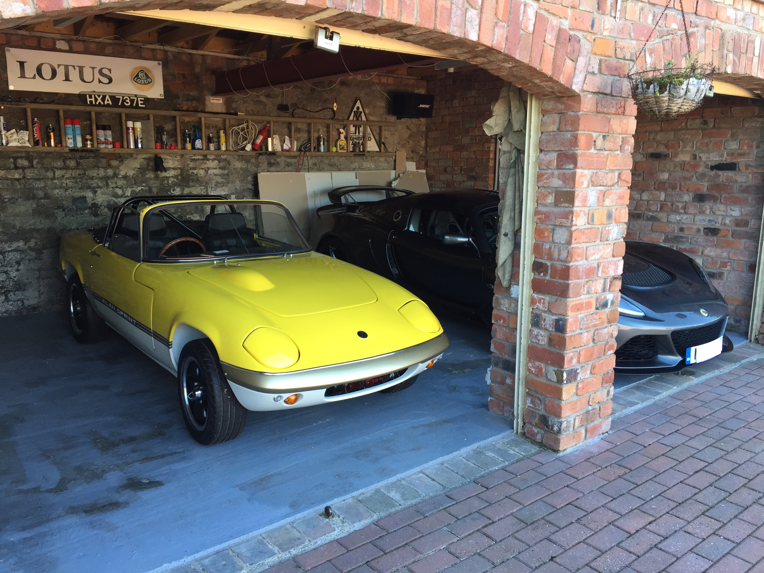 Lotus Garage 2015 017.JPG